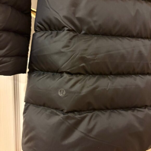 Lululemon Brave The Cold Jacket - Picture 16 of 16